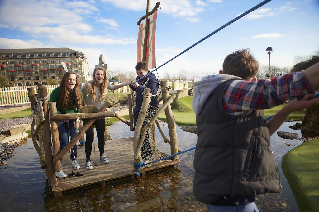 The Celtic Manor Resort Newport  Exterior foto The Adventure Golf at Bluestone