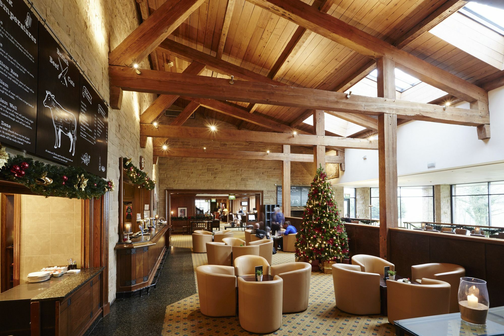 The Celtic Manor Resort Newport  Exterior foto The interior of the lounge